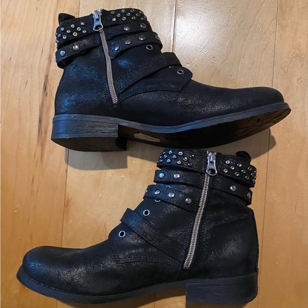 Felmini Boots - Picture 4 of 7
